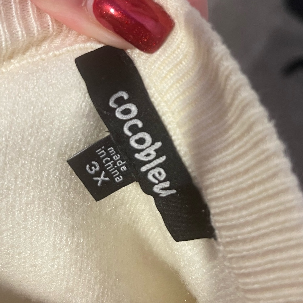 Hello Sweater - Picture 2 of 2